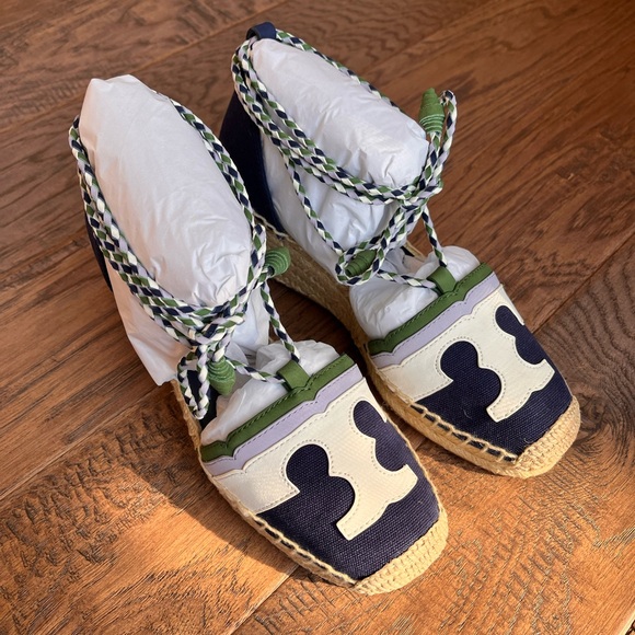 Tory Burch Wedge Espadrilles size 7. - Picture 3 of 9